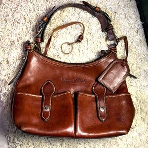 dooney & bourke florentine leather twist ensacar shoulder bolsa